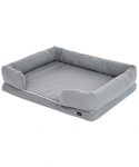 colchón gris con bordes elevados
